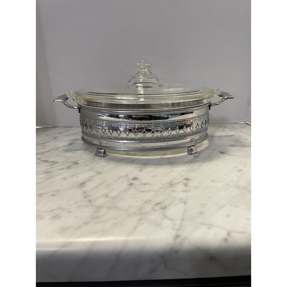VTG Pyrex Clear Glass Covered 1.5 qt Casserole Dish Lid Metal Cradle Mid Century